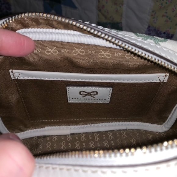 Anya Hindmarch Small Box Washbag - Picture 6 of 9